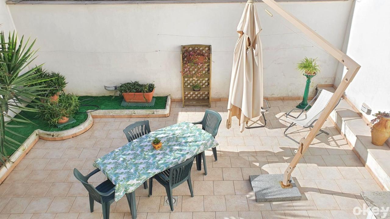 Garden House - Casa Vacanze Бари Экстерьер фото